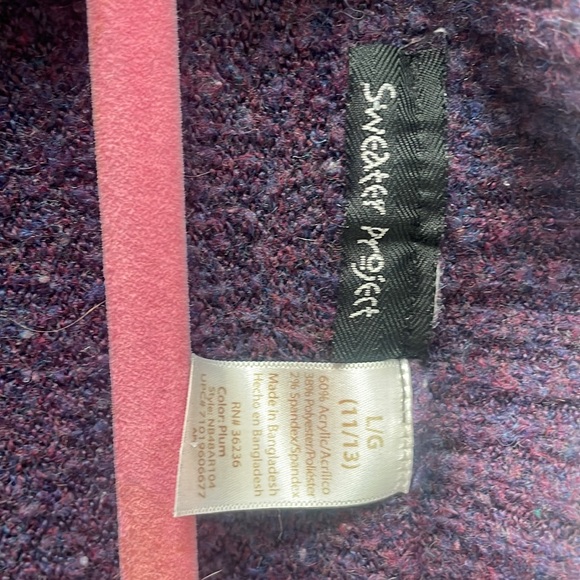 Purple V-neck sweater by Sweater Project - Picture 2 of 4